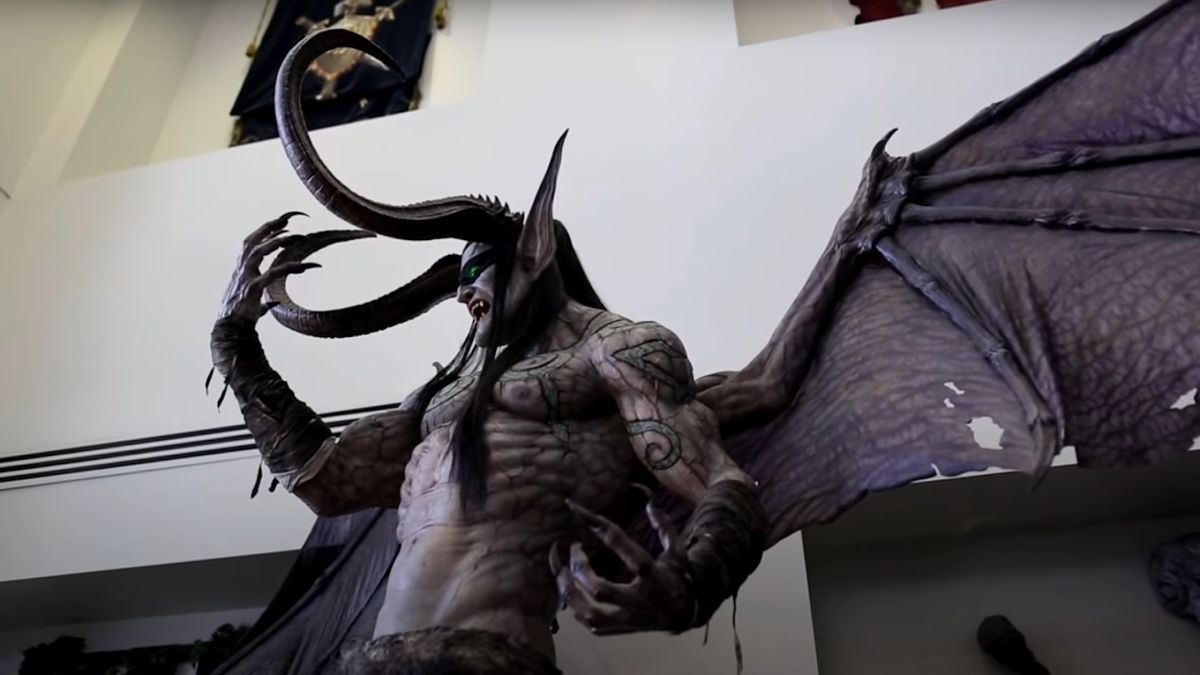 Statue of Illidan Stormrage, the Betrayer