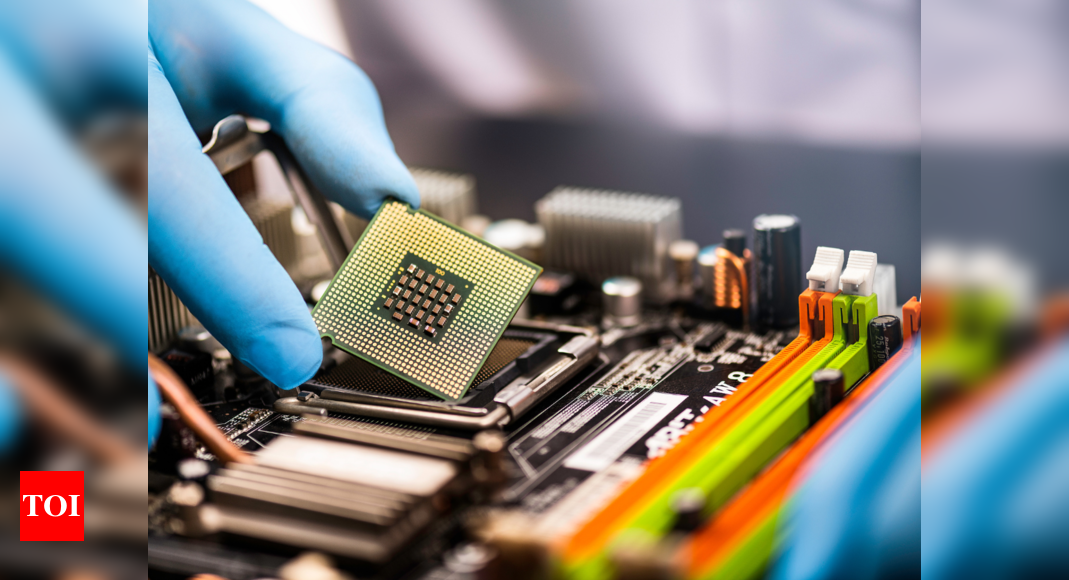 Global Chip Market: Global chip market to recover in 2024: Here are the biggest growth drivers