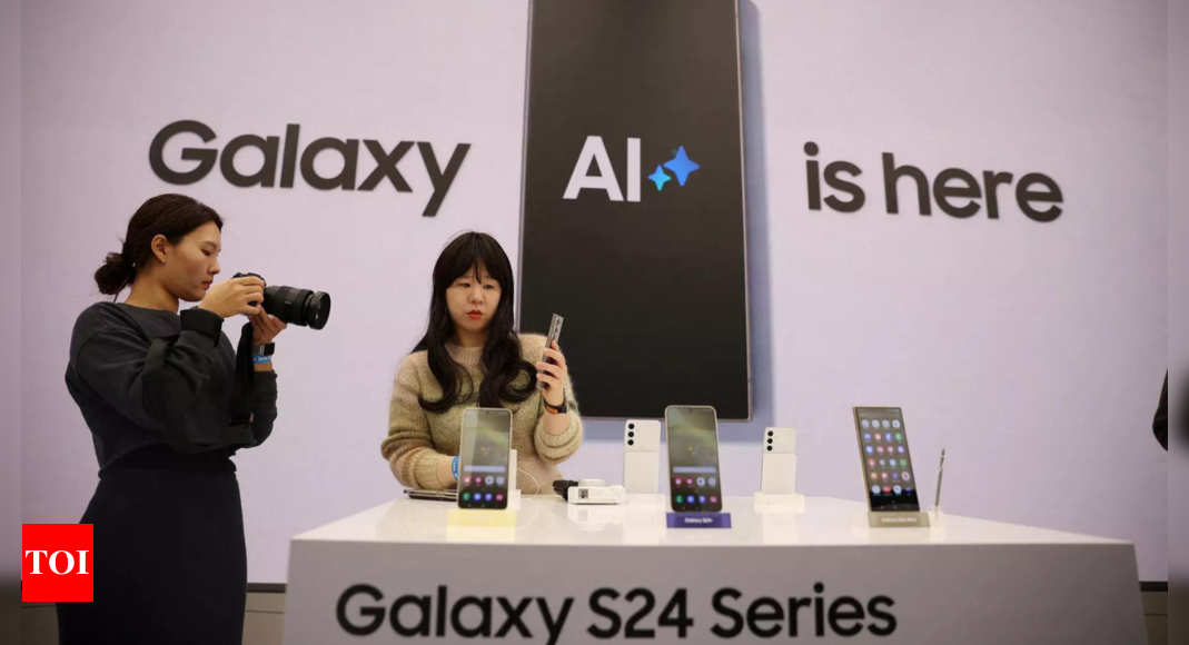 Samsung’s profits decline in Q4 2023, targets double-digit growth for flagship smartphones |