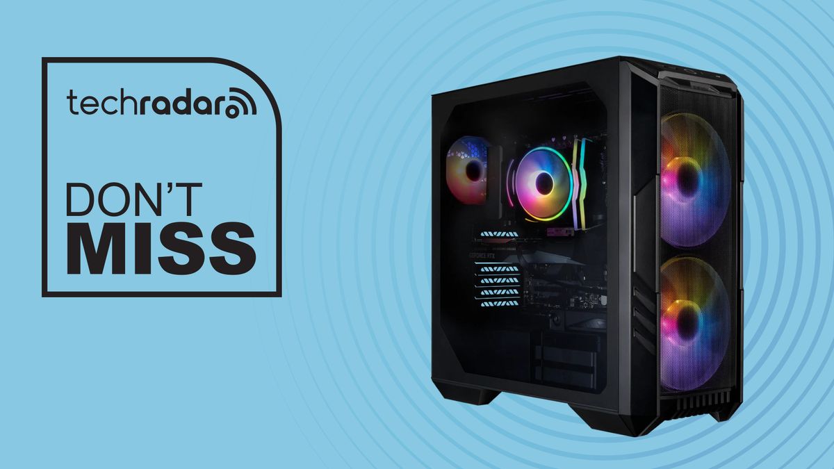 Cooler Master HAF 5 Pro gaming pc on blue background with don